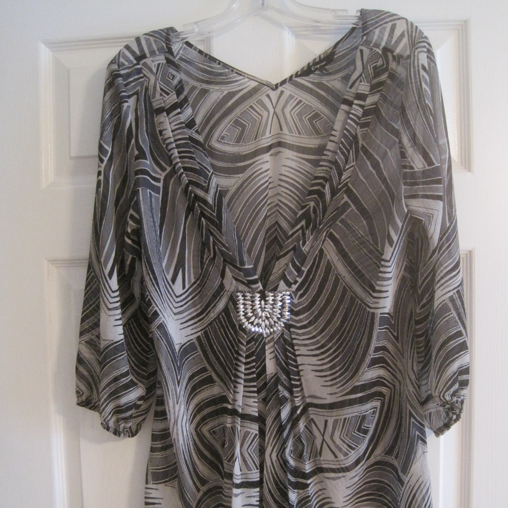 EXPRESS BLUE & BLACK & GRAY LONG SLEEVE SHEER TOP